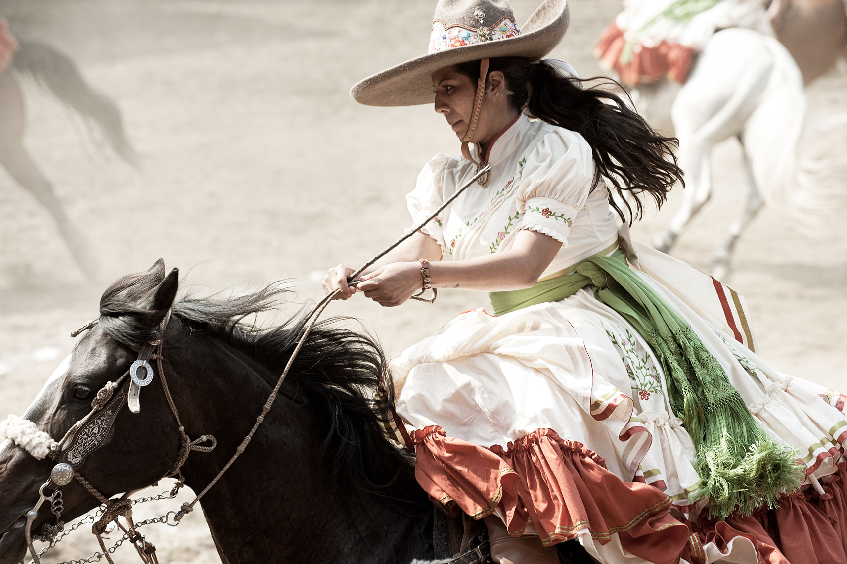 Riding the sidesaddle - Escaramuza charra